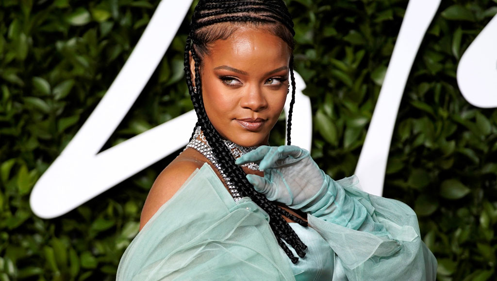 36 cumpleaños de la cantante Rihanna (20 de Febrero)